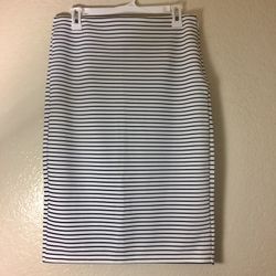 NEW Forever 21 Black & White Stripe Skirt Size L