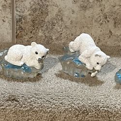 1997/96  Hamilton Polar Playmates Polar Bear Figurines set of 4