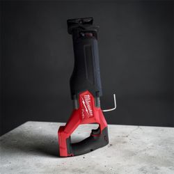 Milwaukee m18 fuel sawzall