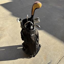 Full Set Of Golf Clubs (Bag Included)