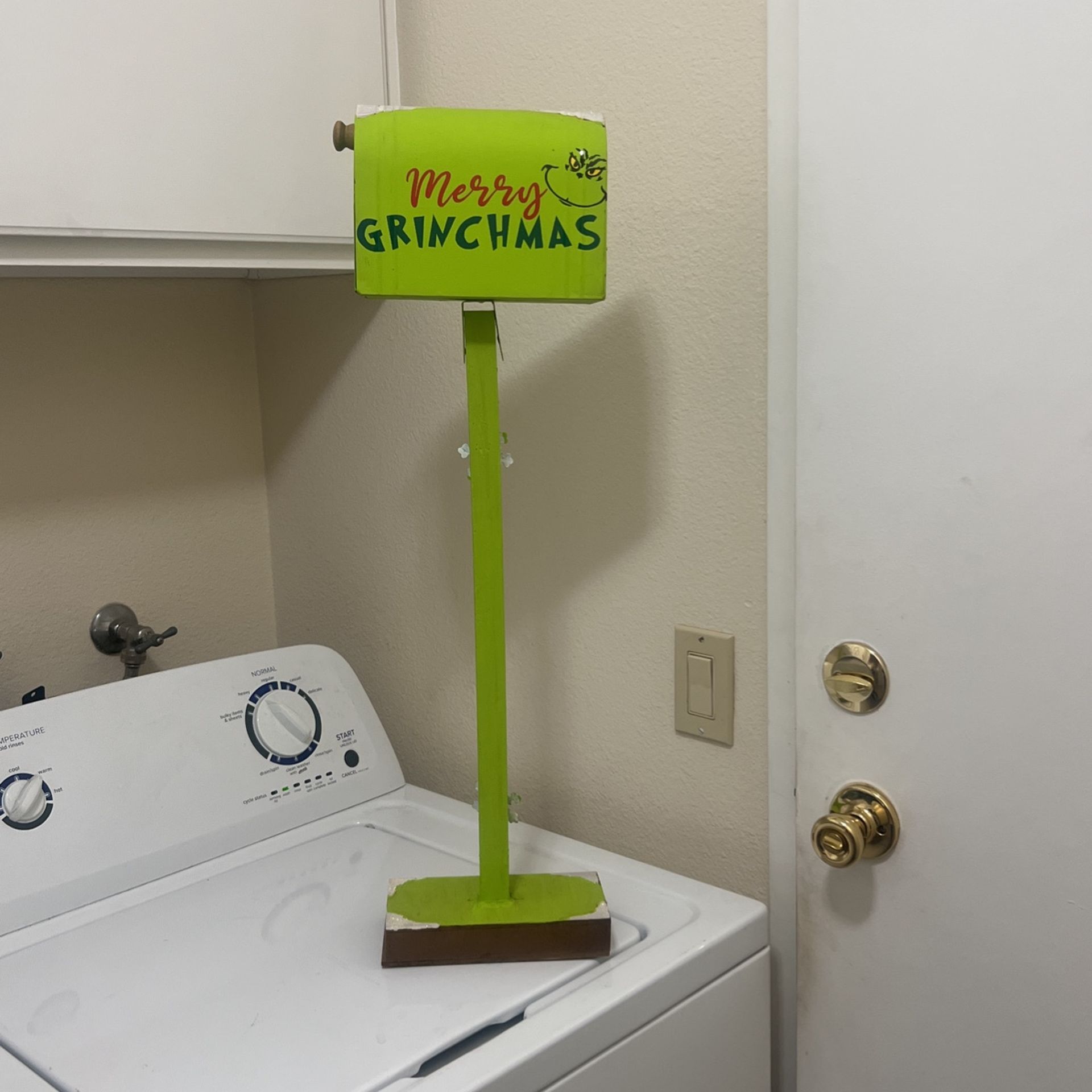 Grinch Inspired Christmas Mailbox