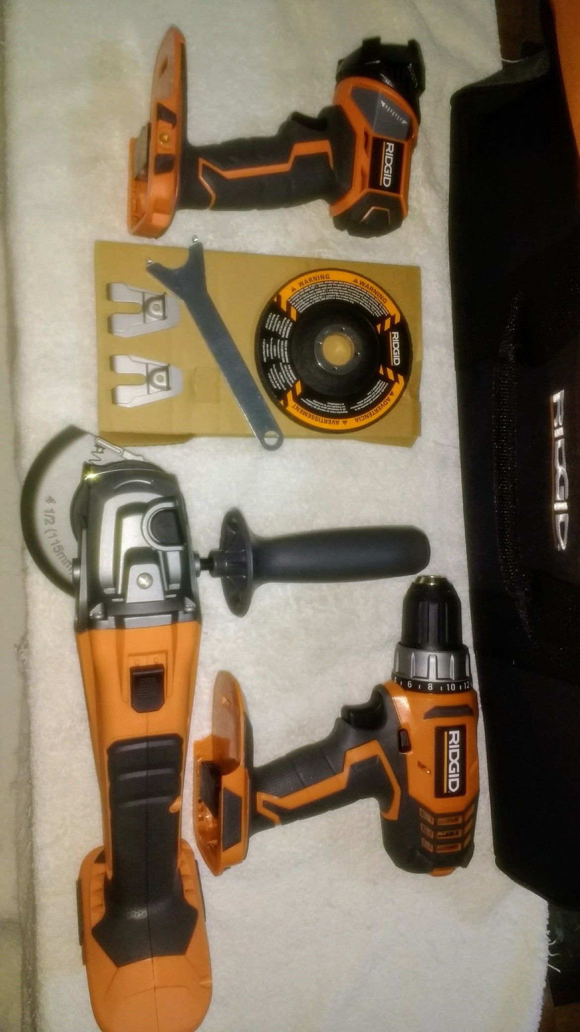 Ridgid Drill, Torch Light and Angle Grinder 18 volts