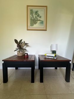 FOR SALE — STYLISH SOLID WOOD SIDE TABLES / END TABLES 🔥