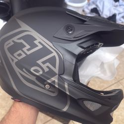 Troy Lee Designs D3 Fiber Lite XXL