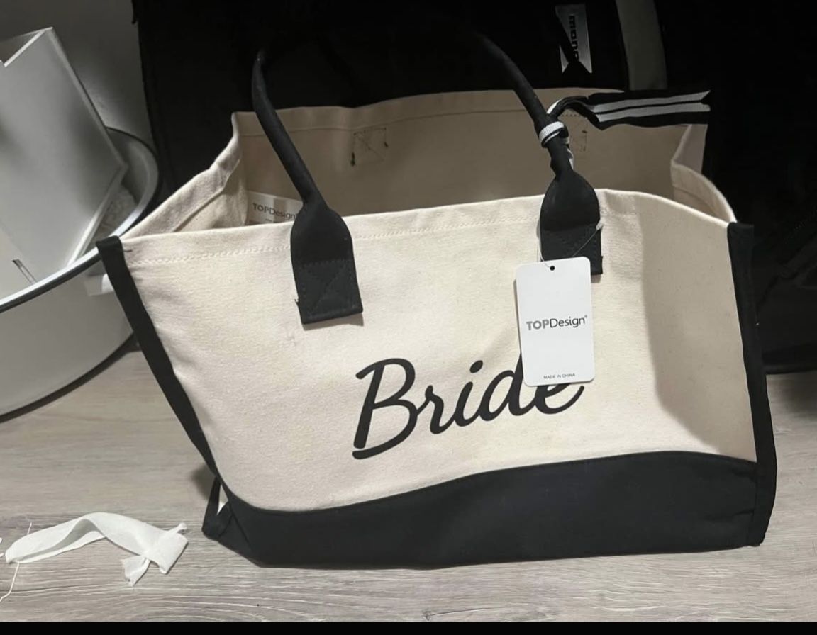 Bride Tote School