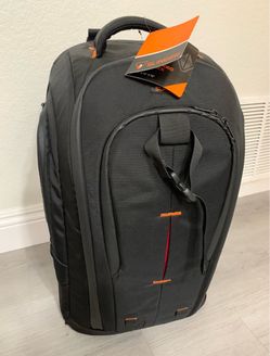 NEW Slinger Camera/Video Equipment Case