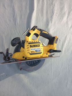 7 1/4" DeWalt Circular Cordless Saw 60V