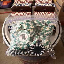 POKER CHIPS