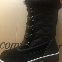 Women’s size 9 Comfort View Boots, Black
