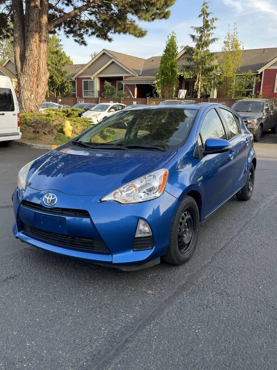 2013 Toyota Prius c