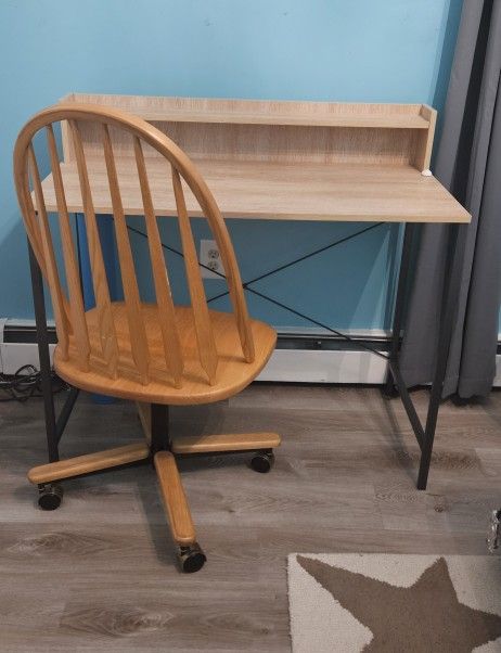 Desk & Chair
