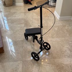 Knee scooter