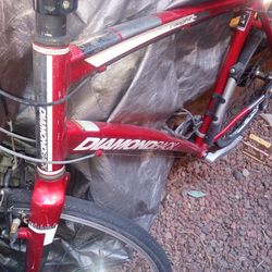 BEACH CRUISER & LARGE DIAMONDBACK GEAR BIKE 🚲🚲 BICYCLE 🚲🚲,only $60!!! Betta HURRY 😉😄