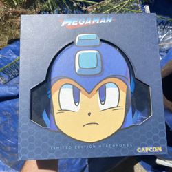 Video Game Character Accessories : * Retuned Item * Megaman Headphones * Retuned Item * 
