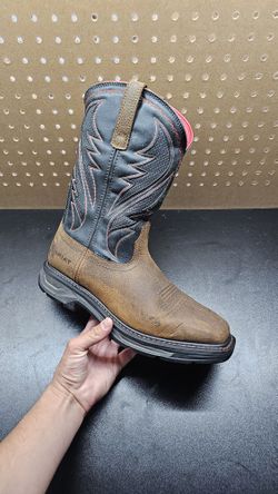 Size 10.5D Ariat Work Boots Soft Toe 