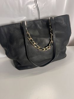 Michael Kors Jet Set Large Tote - Black Pebbled Leather Shoulder Bag with Gold Chain