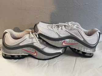 Nike Women's Reax Run 5