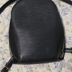 Louis Vuitton 
Epi Mabillon Backpack Black