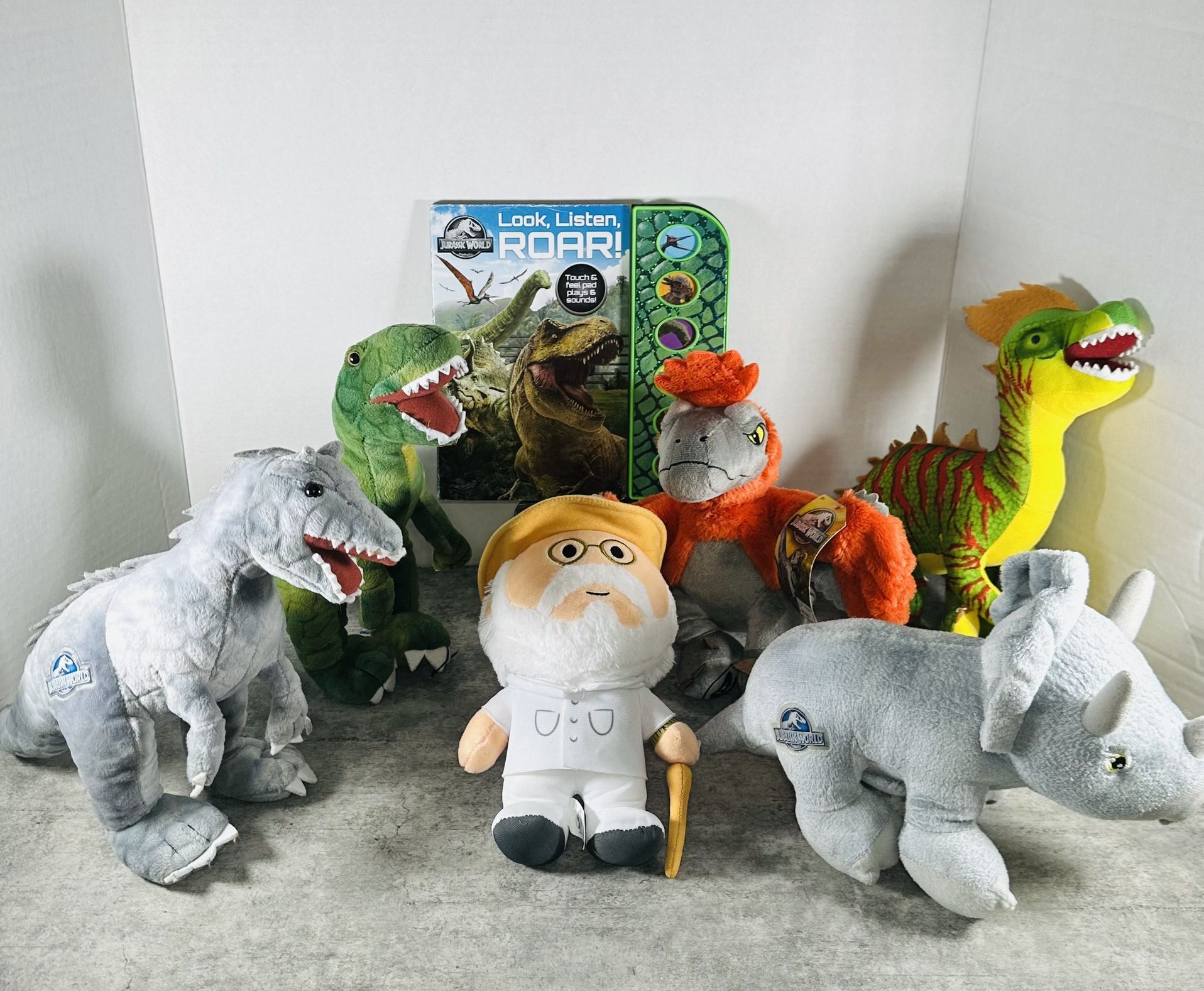 Jurassic World Dinosaur Plush