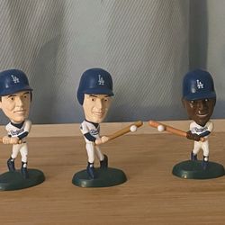 Dodgers mini Figures READ THE DESCRIPTION 