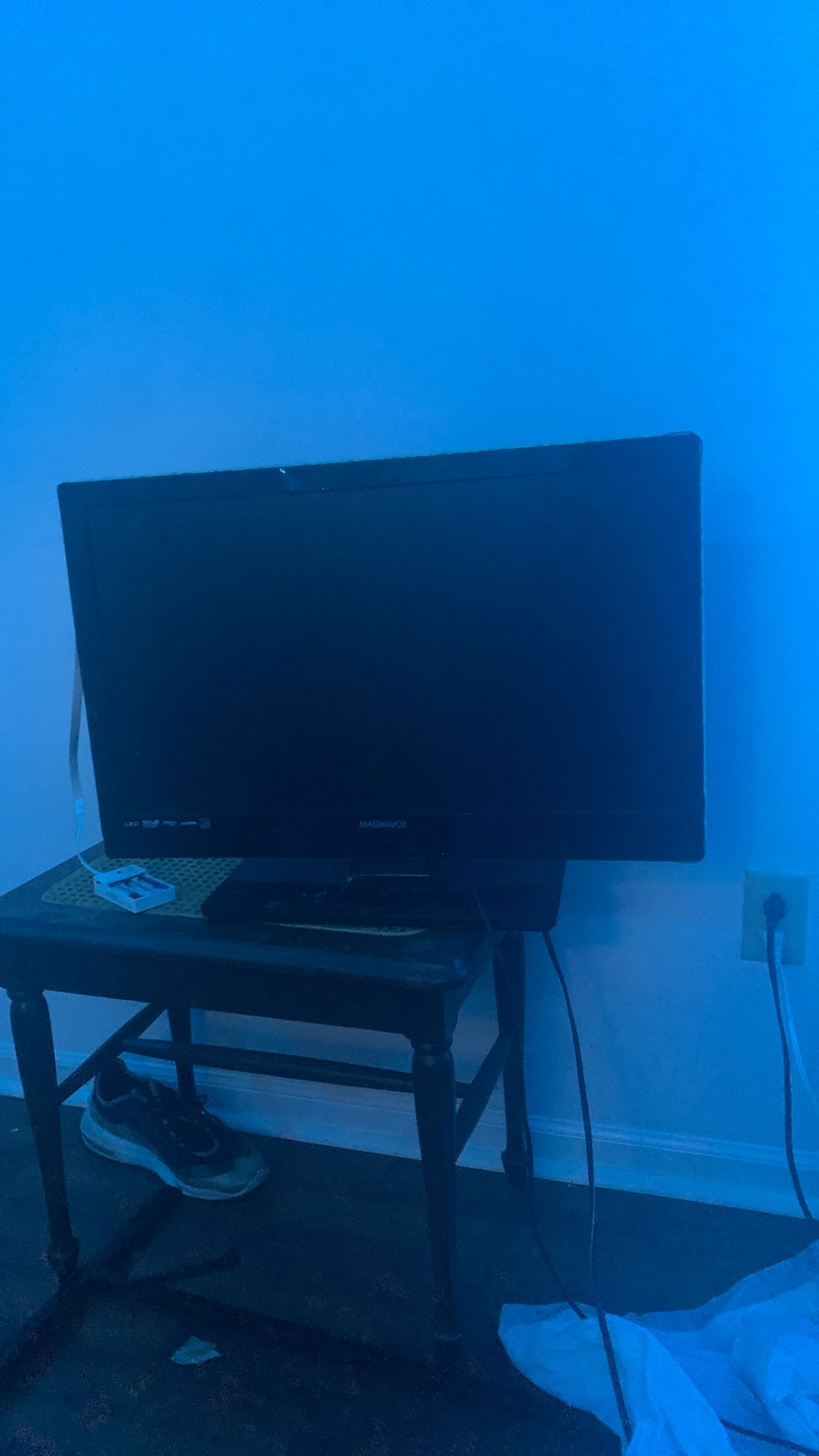 Tiny Small Tv 