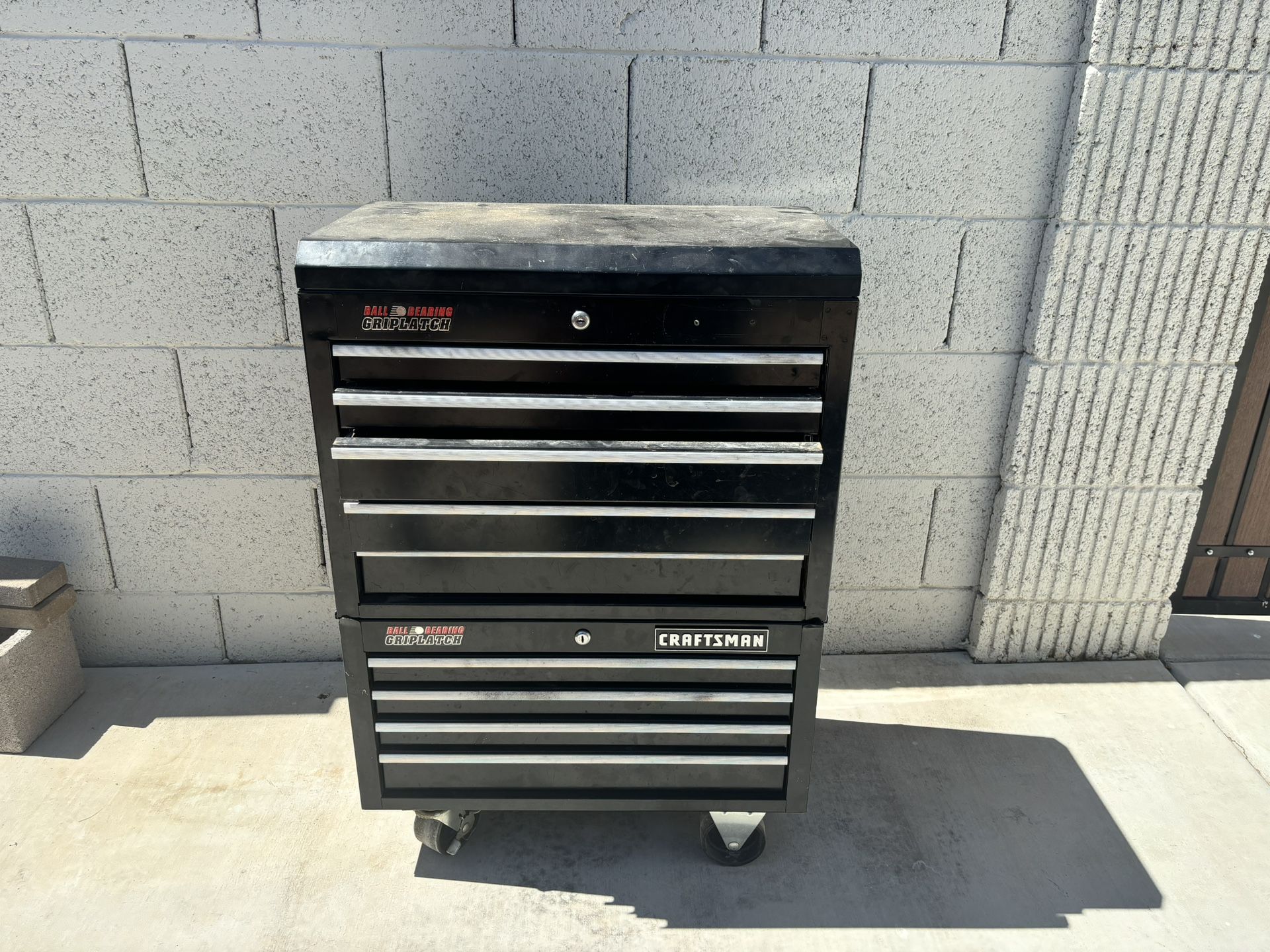 Stackable Craftsman Grip Latch Toolbox for Sale in Phoenix, AZ OfferUp