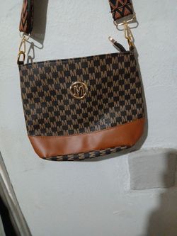 Mk purse
