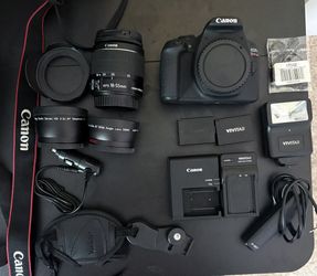 Cannon Eos Rebel T7(CHECK DESCRIPTION)