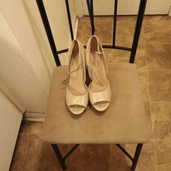 Gold Sparkly Heels Size 11
