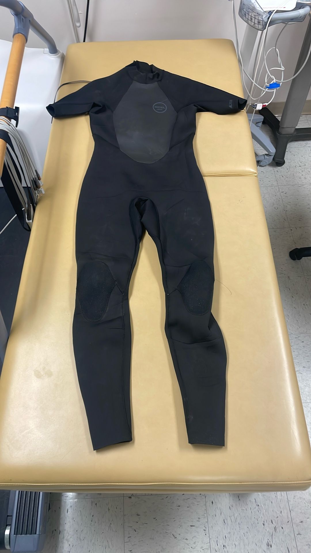 Xcel 2mm Short Sleeve Wetsuit Lrg
