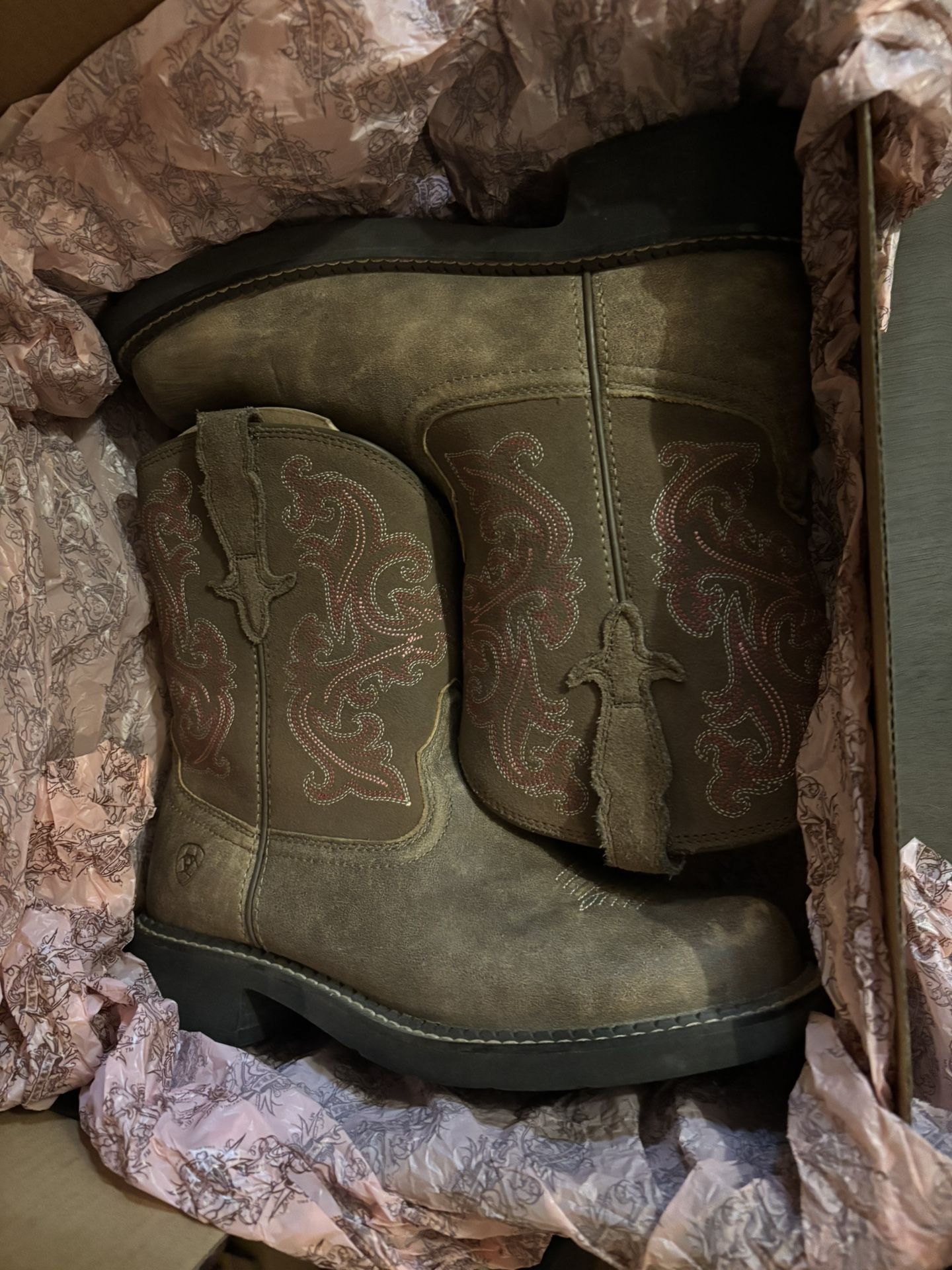 Women’s Ariat Fat Baby Boots, Brown&pink , Size 9.5