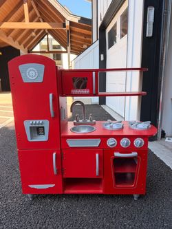 Kids play kitchen
