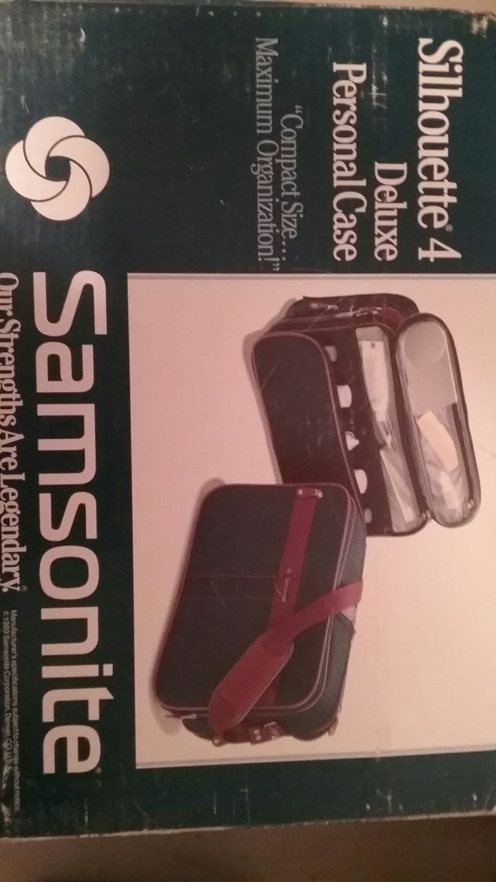 Brand New 1987 Samsonite Silhouette 4 Suitcase Bag