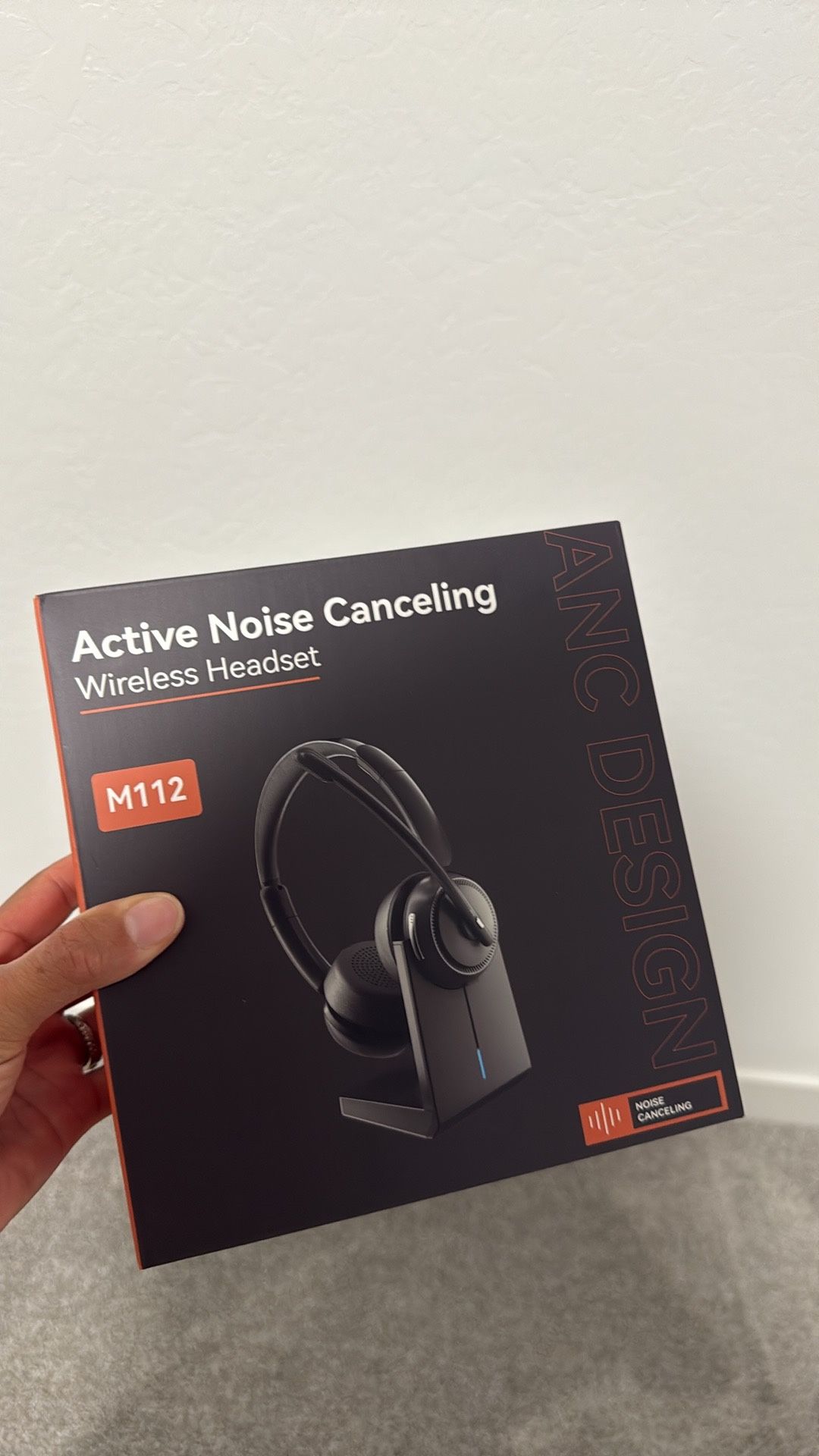 Wireless headset Active Noise canceling