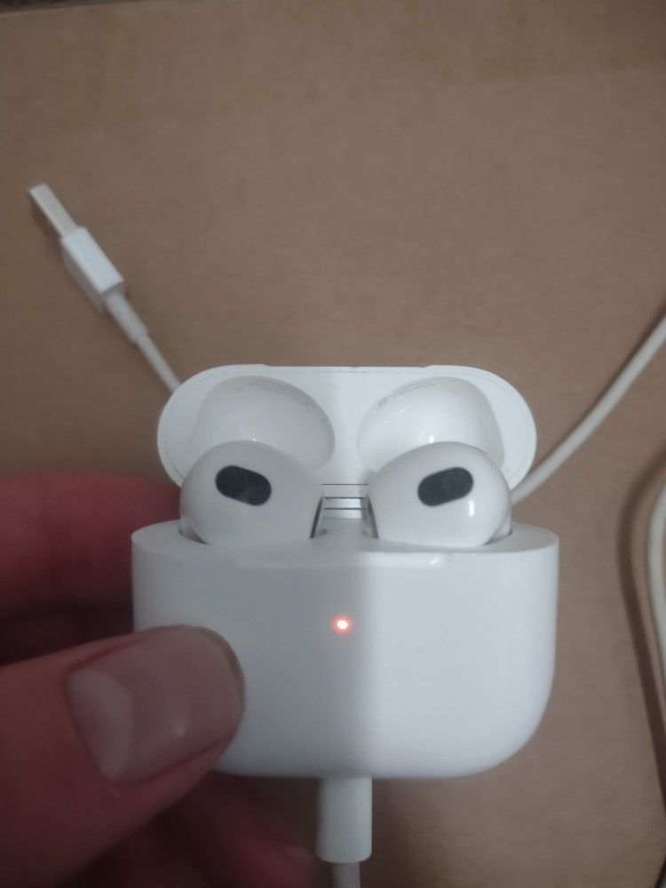 Apple Gen 3 Airpods