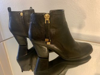 Women’s Franco Sarto Black Leather Booties Size 7
