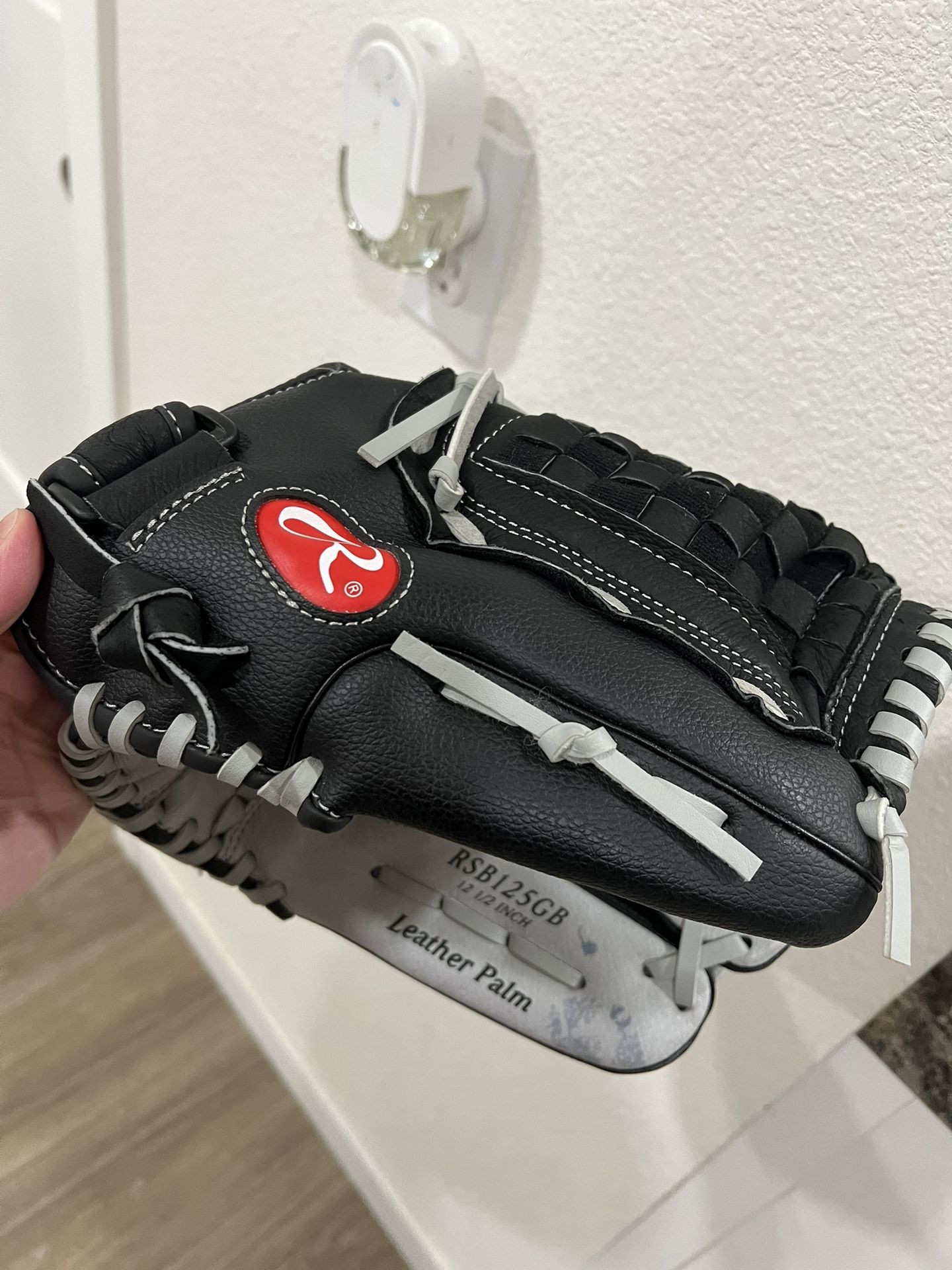 softball glove