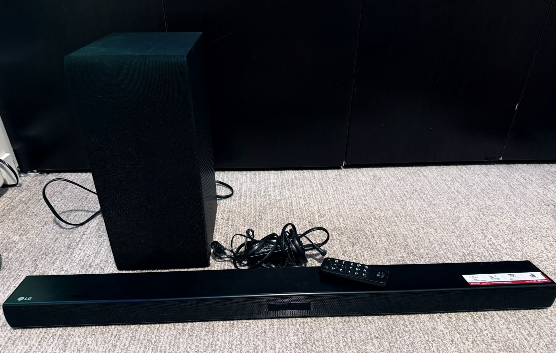 LG Soundbar & Subwoofer