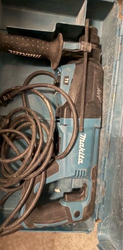 Makita tool