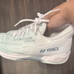 Yonex Cascade 2