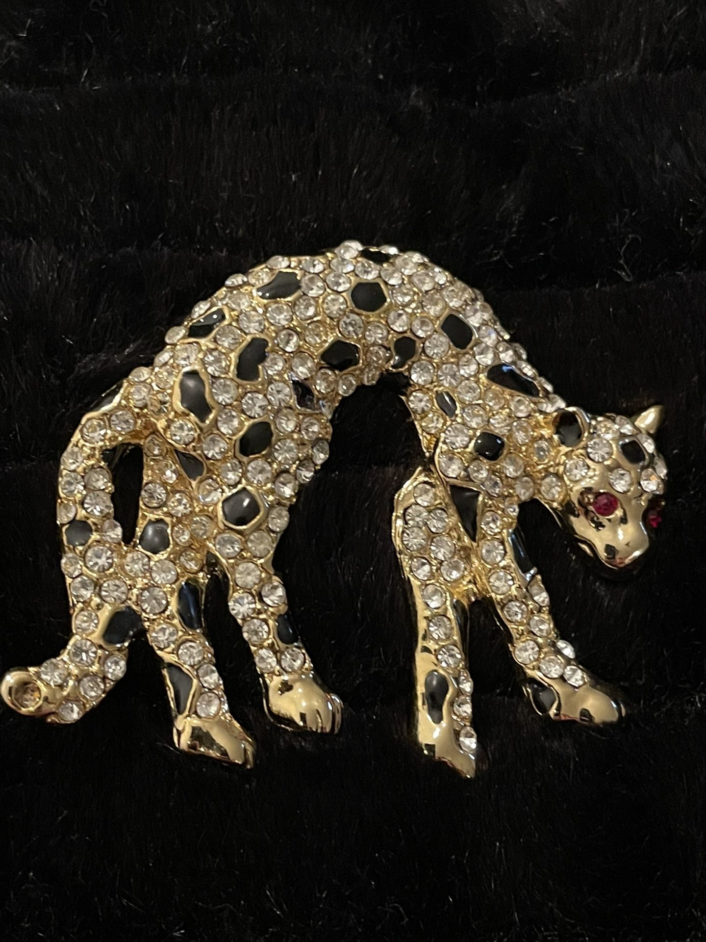 Vintage Jewelry Enamel Rhinestone Leopard Cheetah Big Cat Safari Brooch Pin