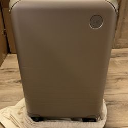 Monos Hybrid Carry-On Plus