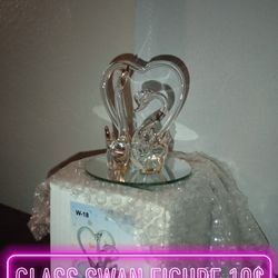 Glass Figurine Swans X7 $10