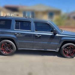 2007 Jeep Patriot Custom