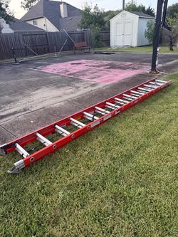 Werner 28 ft. Fiberglass Extensions Ladder