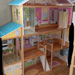Barbie Mansion Doll House
