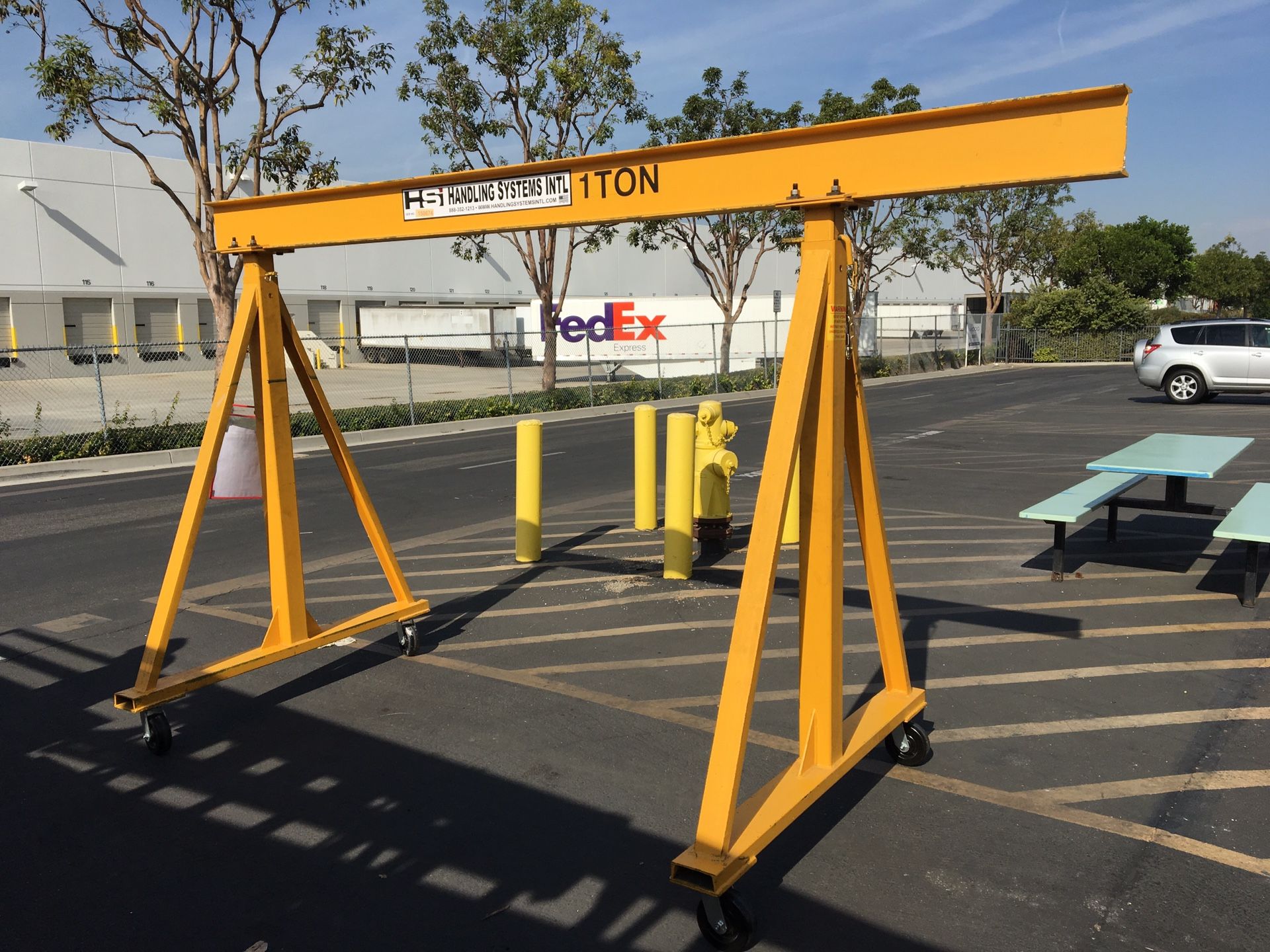 1 ton Handling systems int. Gantry crane and 1/2 ton Chester Hoist American made