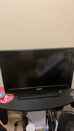 Sanyo Flat Screen TV 32”