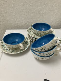 Set a five large chili/soup cups and saucers