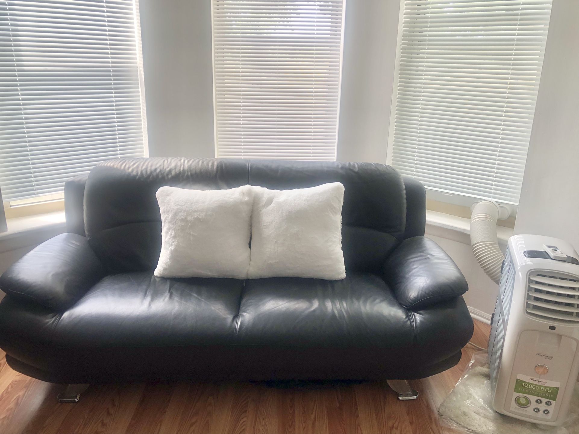 Leather Black Sofa Set 